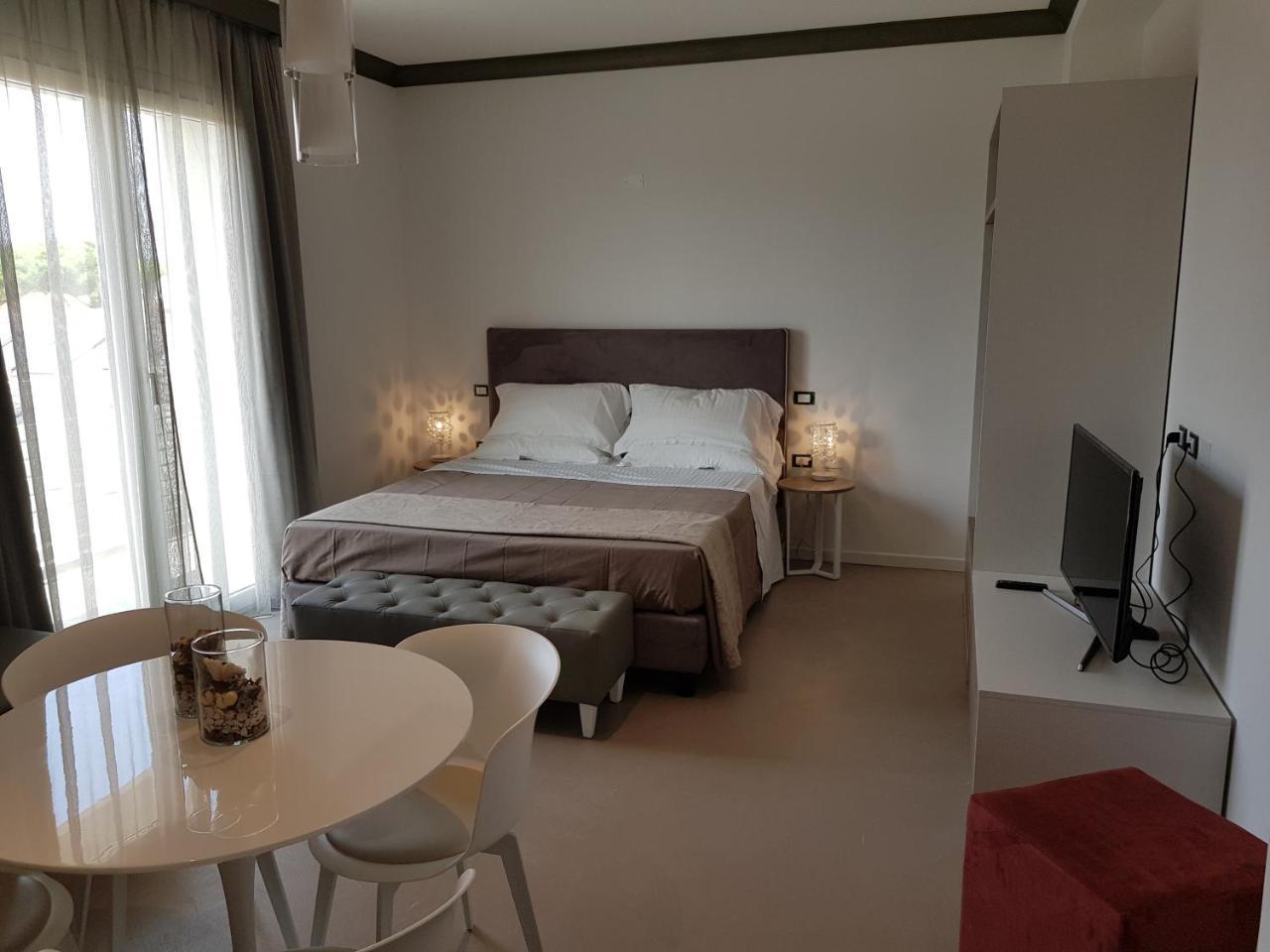 Venus Suites Червия Экстерьер фото